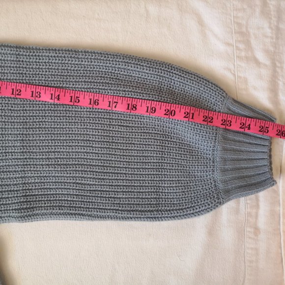 2/$40 Threadbare blue sweater - Picture 10 of 11